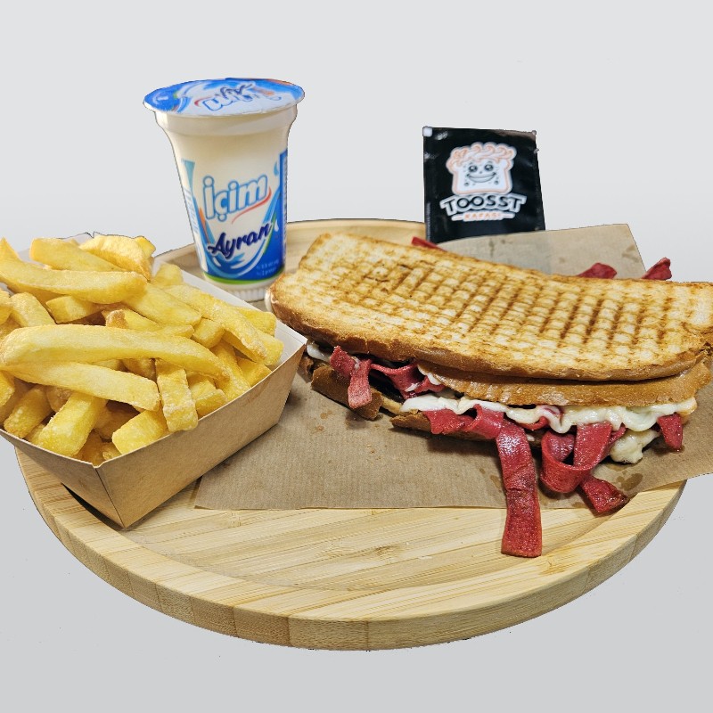 Ayvalık Tostu Menüsü